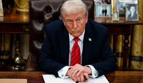 Калифорния подала в суд на Трампа: Reuters