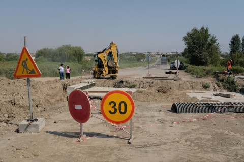 Հիմնանորոգվում է Ակնալիճ-Զարթոնք-Արևիկ ճանապարհի մոտ գտնվող կամուրջը