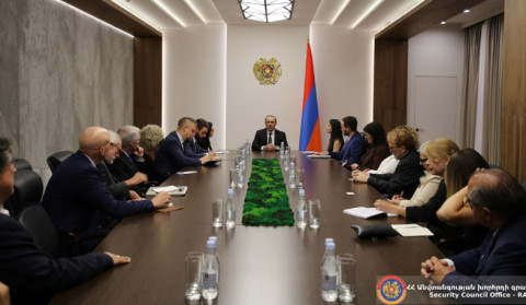 ՀՀ ԱԽ քարտուղարը Save Armenia հուդայա-քրիստոնեական միության պատվիրակությանն է ներկայացրել «Խաղաղության խաչմերուկ» նախագիծը