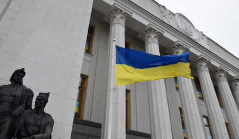 Ukraine restores independence of anti-corruption bodies, protesters applaud