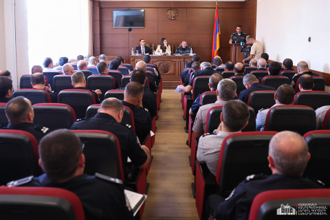 Անհրաժեշտ է ակտիվացնել միջոցառումները վարորդական իրավունքի կեղծ վկայականներով անձանց հայտնաբերելու ուղղությամբ. ՆԳ նախարար