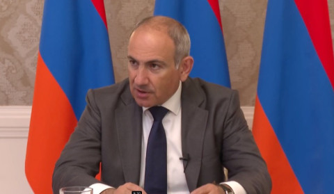 Между Арменией и Азербайджаном установлен мир: Пашинян