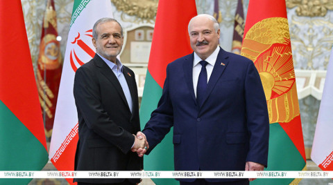 Belarus Ermənistan vasitəsilə İran və Fars körfəzinə çıxışda maraqlıdır: Lukaşenko