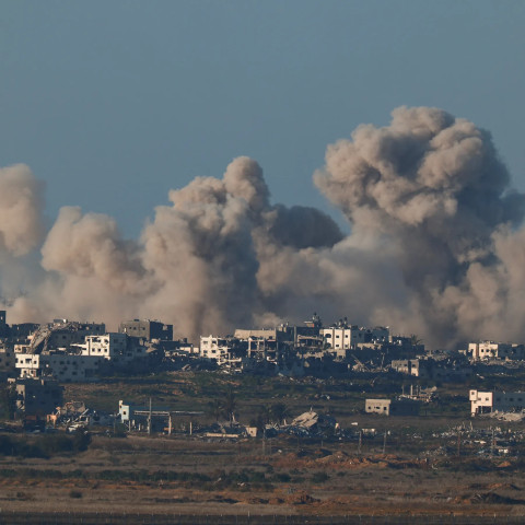 Smoke rises from Gaza's Khan Younis as Israel says negotiations to end war, free hostages resume