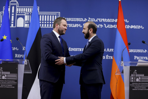 Mirzoyan congratulated Foreign Minister of Estonia on Independence Restoration Day