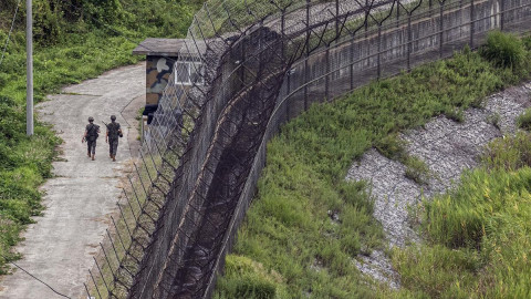 South Korea fires warning shots at North Korean soldiers for ‘crossing border’