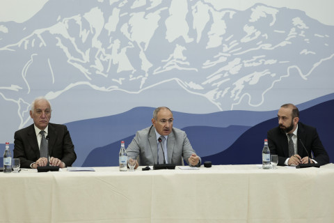 Prime Minister Pashinyan attends the annual workshop of heads of diplomatic missions of the Republic of Armenia