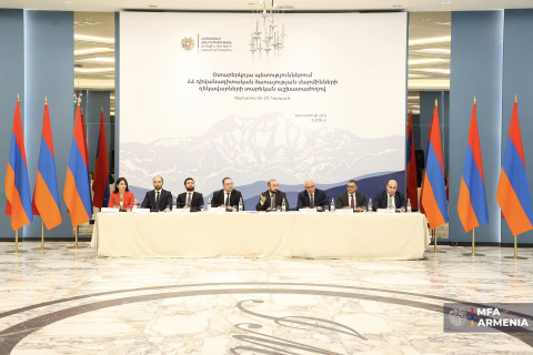 Ararat Mirzoyan presented possibilities of unblocking regional communications in Kapan