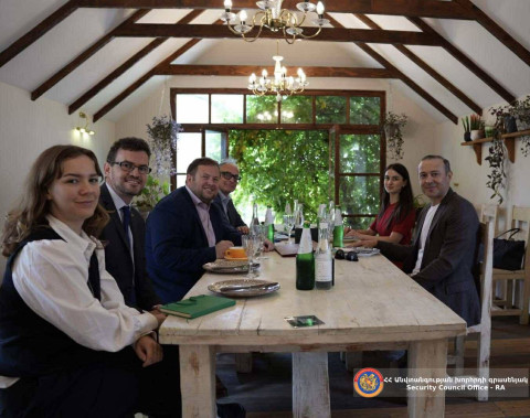 Armen Grigoryan presented to Stephen Doughty agreements reached between Armenia and Azerbaijan in Washington