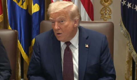 Трамп назвал «чушью» позицию РФ о легитимности Зеленского