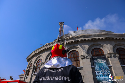 Փրկարար ծառայությունը Ազատության հրապարակում ցուցադրական հատուկ ուսումնավարժություն է իրականացրել. նշվել է Փրկարարի օրը