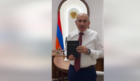 I am donating Bible that accompanied me both in hiding and in prison to Museum of Bible in Washington: Pashinyan