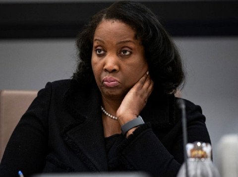Trump temporarily blocked from firing Fed governor