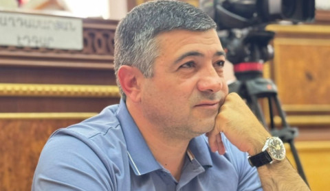 Գյումրեցուն չեն կարող զրկել տոնից. «Քաղաքացիական պայմանագիր» խմբակցությունը ավագանու արտահերթ նիստ կնախաձեռնի