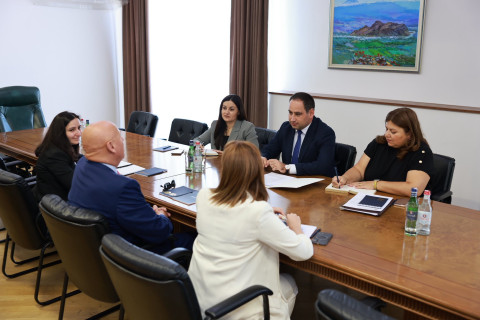 ՏԿԵ նախարարն ու Արա Նաջարյանն անդրադարձել են Կապան - Գլենդել և Գյումրի - Գլենդել միջքաղաքային համագործակցություններին