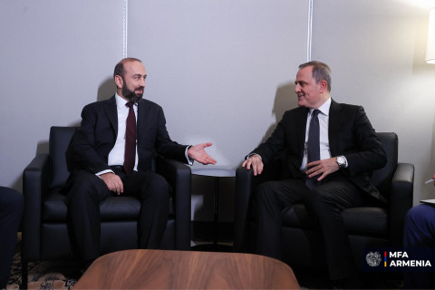 ՄԱԿ Գլխավոր ասամբլեայի նստաշրջանի ընթացքում կայացել է Արարատ Միրզոյանի և Ջեյհուն Բայրամովի հանդիպումը