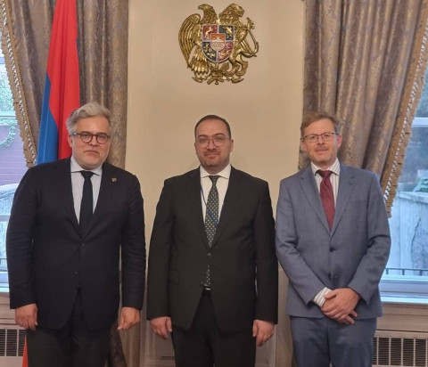 Դավիթ Կարապետյանը եբրայական խմբի հետ հանդիպմանը քննարկել է համատեղ ծրագրեր