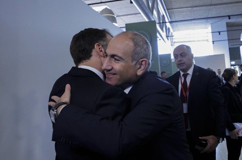 Փաշինյանը և Մակրոնը քննարկել են Հայաստան-Ֆրանսիա հարաբերությունների հետագա զարգացման քայլերը