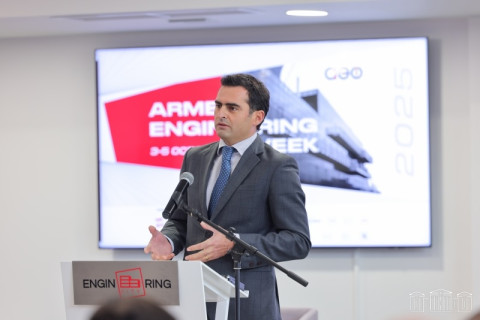 Hakob Arshakyan makes welcome remarks at Armenia-Engineering Week 2025 event