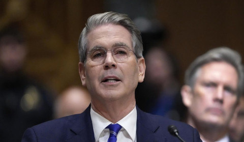 Shutdown costs US $15 billion a day: Bessent