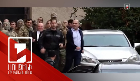 5 ժամում իրավապահները Վարդան Ղուկասյանին հանեցին շենքից