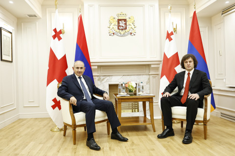 Փաշինյանն ու Կոբախիձեն քննարկել են Հայաստանի և Վրաստանի միջև ռազմավարական գործընկերության օրակարգին վերաբերող հարցեր