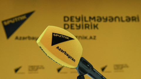 Sputnik Azerbaijan Editor-in-Chief flew out of Baku after his release, Zakharova