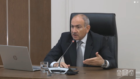 Just as Azerbaijan lifts transit restrictions for us, so do we: Pashinyan