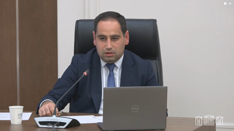 Ermənistan üzərindən digər ölkələrə tranzit uçuşların sayı artıb: Mülki Aviasiya Naziri