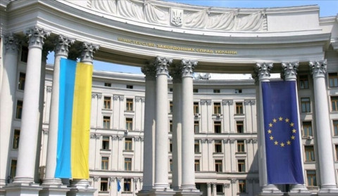 Украина ответила на готовность РФ к переговорам: только когда Путин захочет мира