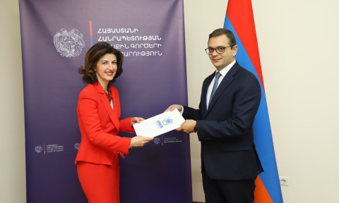 UNHCR Representative to Armenia hands over her letter of accreditation to Deputy Foreign Minister of Armenia