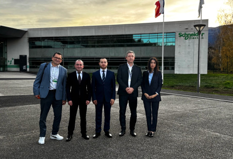 ՀՀ ԲՏԱ նախարարը Schneider Electric-ում քննարկել է «կանաչ» տեխնոլոգիաների և ավտոմատացման համագործակցությունը