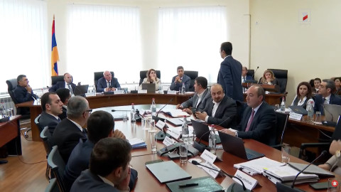 ՀԾԿՀ-ն դադարեցրեց ՀԷՑ-ի էլեկտրական էներգիայի բաշխման լիցենզիան