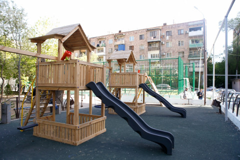 Ավելի քան 130 բարեկարգ բակային տարածքներ Երևանում՝ 2025-ի այս աշխատանքներն իրենց ծավալով աննախադեպ են. Տիգրան Ավինյան