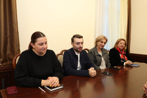 Անահիտ Մանասյանը Լոռու մարզպետի հետ քննարկել է մարզում առկա մարդու իրավունքների պաշտպանությանն առնչվող հարցեր