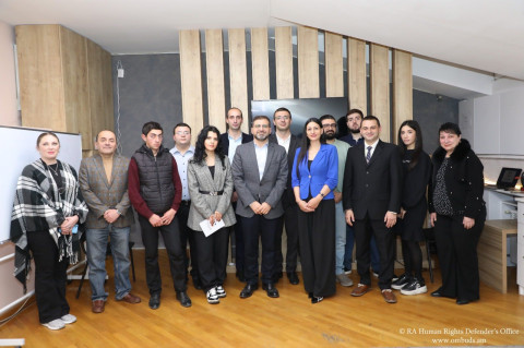 Անահիտ Մանասյանը Ժողովրդավարության և անվտանգության դպրոցում խոսել է մարդու իրավունքների գաղափարի հիմքում ընկած արժեքների մասին