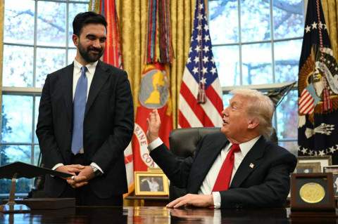 Trump lavishes praise on New York's mayor-elect Mamdani at warm White House meeting