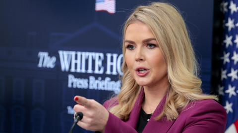 White House says 'points of disagreement' remain in Ukraine peace deal, weapons flow unsustainable