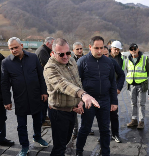 ՏԿԵ նախարարը ծանոթացել է Վրաստանի ճանապարհաշինության առանձնահատկություններին