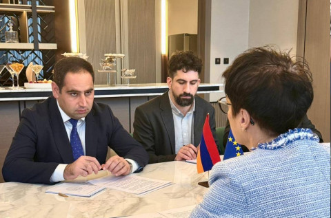 Դավիթ Խուդաթյանը և Մարթա Կոսը քննարկել են Հայաստանի ենթակառուցվածքային ծրագրերում ԵՄ-ի առավել ակտիվ ներգրավվածությանն առնչվող հարցեր