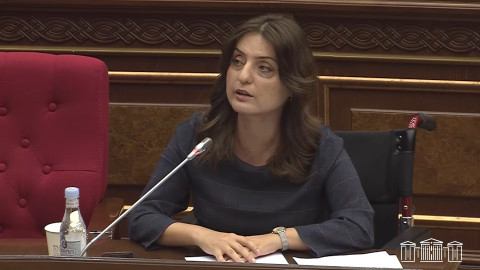 Առողջության համընդհանուր ապահովագրության համակարգի ներդրումն էապես կարող է նվազեցնել երկրում աղքատությունը. Բաթոյան