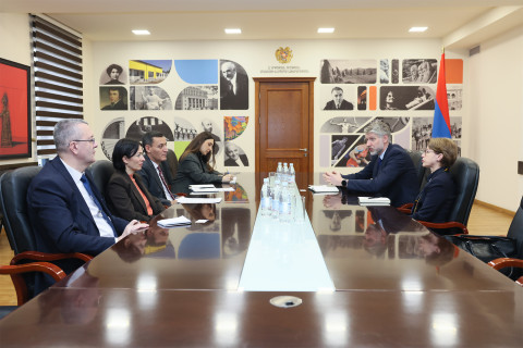 ԿԳՄՍ նախարարն ու դեսպանը քննարկել են Հայաստան-Լատվիա համագործակցության ընդլայնման հնարավորությունները