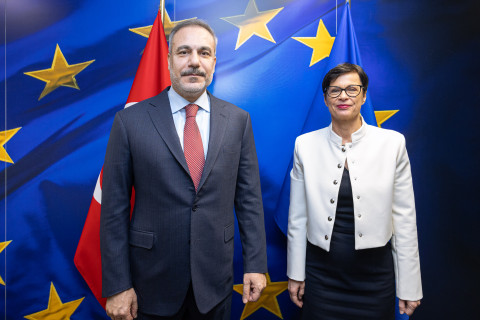 Biz Ermənistanla Azərbaycan arasında sülh sazişini dəstəkləmək üçün işimizi gücləndirəcəyik։ Kos