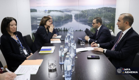 Meeting of Deputy Foreign Minister of Armenia Robert Abisoghomonyan with Secretary of State for European Affairs of Portugal Inês Domingos