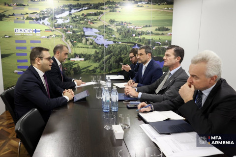 Meeting of Deputy Foreign Minister of Armenia with State Secretary for Foreign Affairs and International Cooperation of Italy