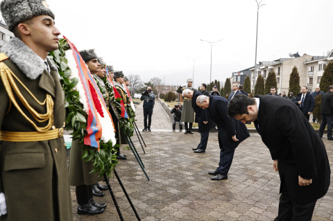 Prime Minister visits Spitak, Vanadzor, and Gyumri on 37th anniversary of earthquake