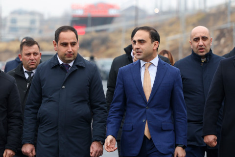 Դավիթ Խուդաթյանի հետ ծանոթացել ենք «Կորեայի ձոր» կոչվող ճանապարհահատվածի հիմնանորոգման աշխատանքների ընթացքին. Ավինյան
