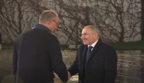 Премьер-министр Армении Никол Пашинян встретился с канцлером Германии Фридрихом Мерцем