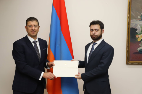 Հայաստանի և Բուլղարիայի միջև առկա է քաղաքական երկխոսության բարձր մակարդակ. նորանշանակ դեսպանը հավատարմագրերի պատճենն է հանձնել