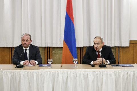 Prime Minister meets with representatives of the Armenian community in Hamburg
